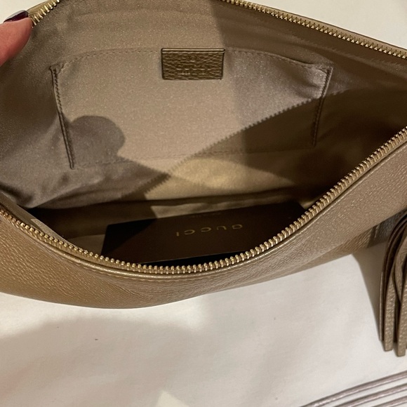 Authentic Gucci clutch gold - Picture 6 of 7